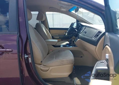 2015 Kia Sedona Lx z USA, uszkodzony, nr VIN KNDMB5C1XF6033137